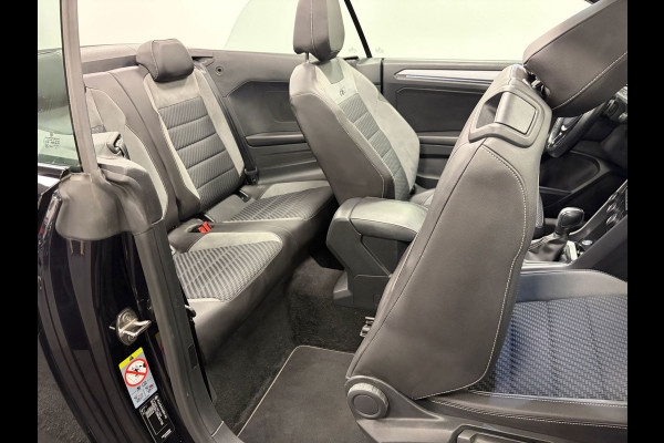 Volkswagen T-Roc Cabrio 1.5 TSI R-Line*Winterpakket*Apple/ Anroid*PDC*LED*Navi*Camera*