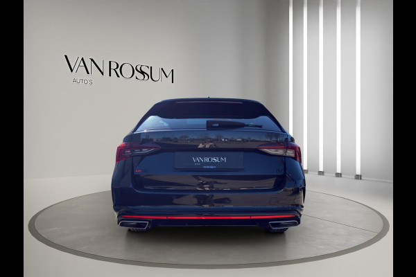 Škoda Octavia Combi 1.4 TSI RS iV PHEV Business | Pano | Head-Up | Led | Stuur verw. | Parksensoren |