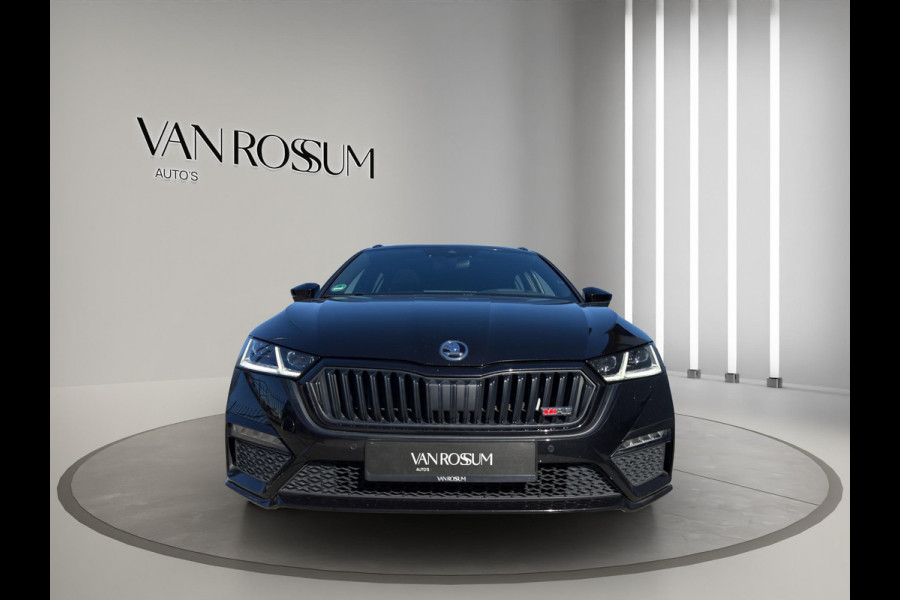 Škoda Octavia Combi 1.4 TSI RS iV PHEV Business | Pano | Head-Up | Led | Stuur verw. | Parksensoren |