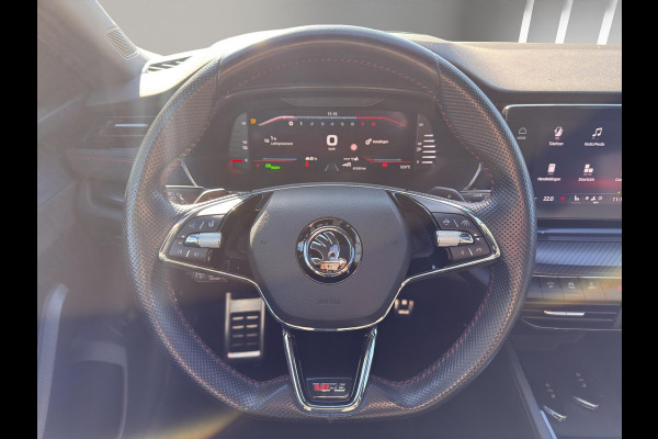 Škoda Octavia Combi 1.4 TSI RS iV PHEV Business | Pano | Head-Up | Led | Stuur verw. | Parksensoren |