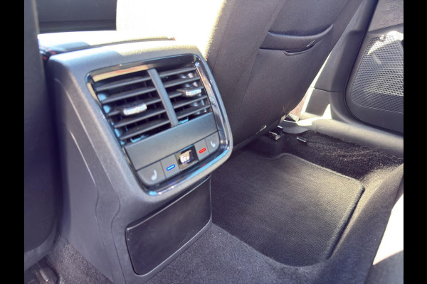 Škoda Octavia Combi 1.4 TSI RS iV PHEV Business | Pano | Head-Up | Led | Stuur verw. | Parksensoren |