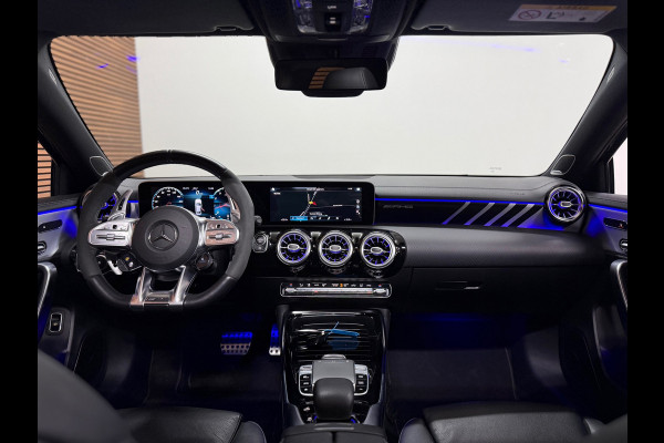 Mercedes-Benz A-Klasse AMG 35 4MATIC NIGHT Premium Plus | PANO | Burmester | Ambient | HuD | MultiBeam LED | Winter-Pakket |MBUX