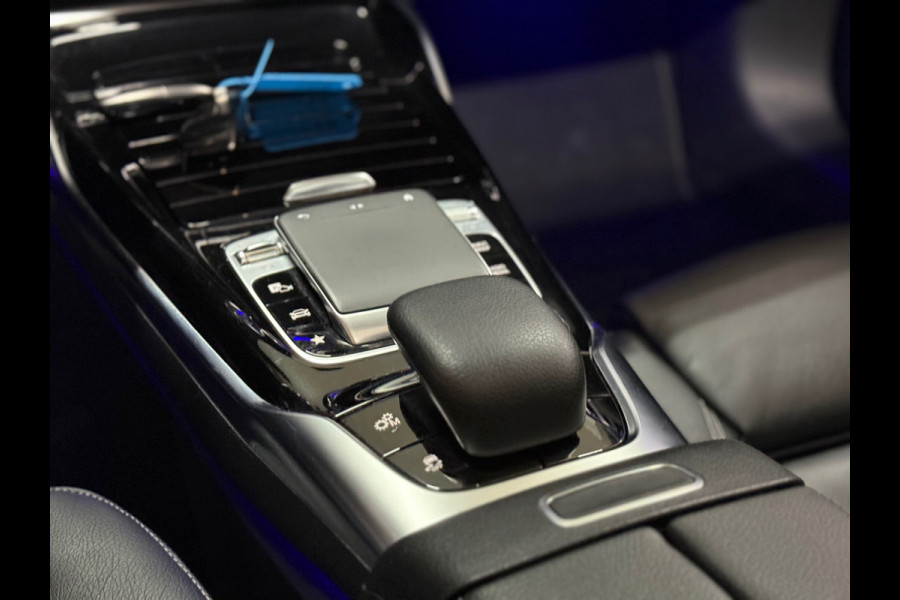 Mercedes-Benz A-Klasse AMG 35 4MATIC NIGHT Premium Plus | PANO | Burmester | Ambient | HuD | MultiBeam LED | Winter-Pakket |MBUX
