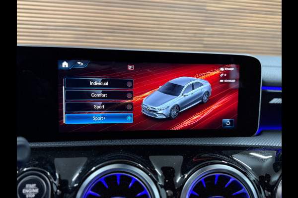 Mercedes-Benz A-Klasse AMG 35 4MATIC NIGHT Premium Plus | PANO | Burmester | Ambient | HuD | MultiBeam LED | Winter-Pakket |MBUX