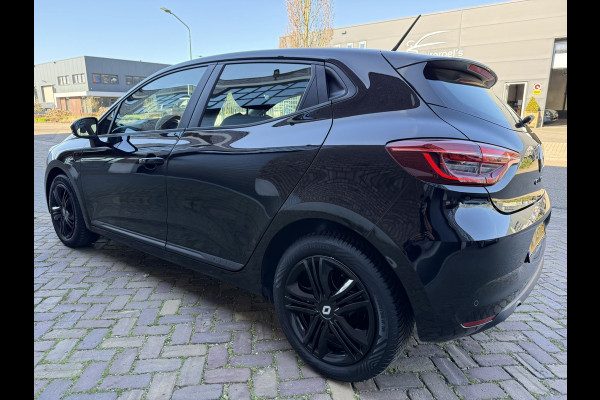 Renault Clio 1.0 TCe Navigatie / Apple CarPlay - Android / 1e Eigenaar / ALL-Season banden / Cruise Control / PDC met optische w