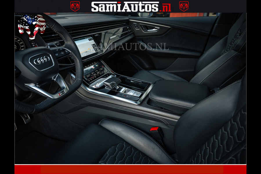 Audi RS Q8 RSQ8 BLACK OPS | 600PK 4.0 V8 TFSI QUATTRO | HUD | 4 WIELBESTURING | 23 INCH AUDI SPORT WHEELS | RS BEKLEDING ZWART | PANO | SOF BANG & OLUFSEN | PANORAMA DAK | De Lamborghini Urus en Audi RS Q8 zijn beide supersnelle SUV's met dezelfde basis (4.0L V8 twin-turbo motor van de VW Group)