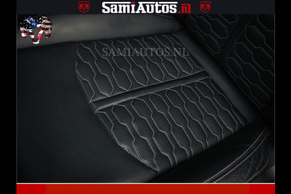 Audi RS Q8 RSQ8 BLACK OPS | 600PK 4.0 V8 TFSI QUATTRO | HUD | 4 WIELBESTURING | 23 INCH AUDI SPORT WHEELS | RS BEKLEDING ZWART | PANO | SOF BANG & OLUFSEN | PANORAMA DAK | De Lamborghini Urus en Audi RS Q8 zijn beide supersnelle SUV's met dezelfde basis (4.0L V8 twin-turbo motor van de VW Group)