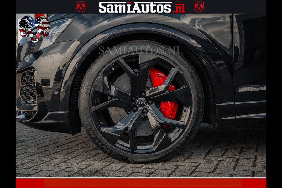 Audi RS Q8 RSQ8 BLACK OPS | 600PK 4.0 V8 TFSI QUATTRO | HUD | 4 WIELBESTURING | 23 INCH AUDI SPORT WHEELS | RS BEKLEDING ZWART | PANO | SOF BANG & OLUFSEN | PANORAMA DAK | De Lamborghini Urus en Audi RS Q8 zijn beide supersnelle SUV's met dezelfde basis (4.0L V8 twin-turbo motor van de VW Group)