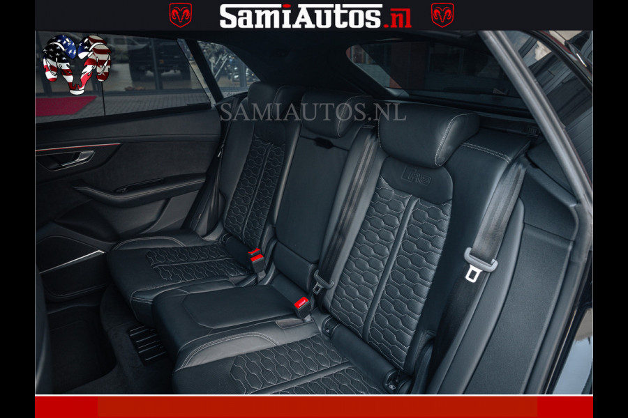 Audi RS Q8 RSQ8 BLACK OPS | 600PK 4.0 V8 TFSI QUATTRO | HUD | 4 WIELBESTURING | 23 INCH AUDI SPORT WHEELS | RS BEKLEDING ZWART | PANO | SOF BANG & OLUFSEN | PANORAMA DAK | De Lamborghini Urus en Audi RS Q8 zijn beide supersnelle SUV's met dezelfde basis (4.0L V8 twin-turbo motor van de VW Group)