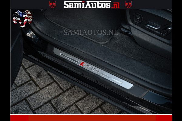 Audi RS Q8 RSQ8 BLACK OPS | 600PK 4.0 V8 TFSI QUATTRO | HUD | 4 WIELBESTURING | 23 INCH AUDI SPORT WHEELS | RS BEKLEDING ZWART | PANO | SOF BANG & OLUFSEN | PANORAMA DAK | De Lamborghini Urus en Audi RS Q8 zijn beide supersnelle SUV's met dezelfde basis (4.0L V8 twin-turbo motor van de VW Group)