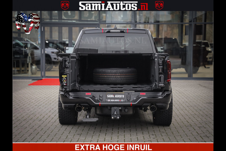 Dodge Ram 1500 Limited Night H.O 540HP 706Nm | Massage + Full Option | De Meest Luxe en Volle Pick-Up in zijn Klasse | Comfortabele Dubbele Cabine met Royale 5 Zitplaatsen | BPM vrij | Nu Leverbaar uit Voorraad | Voorraad Nr 2334 - 5409