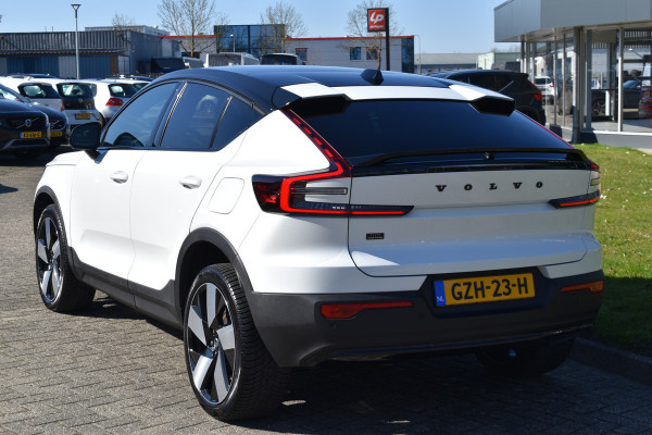 Volvo EC40 Extended Range Plus 82 kWh | Black Sheep pakket met zwart dak | Fjord Blue tapijt | 20" Velgen |