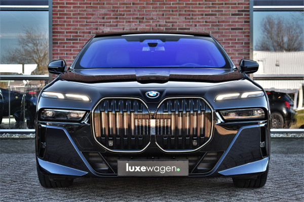 BMW 7 Serie 750e xDrive M-Sport Exe-Lounge Theatre Connoisseur Climate-Acoustic