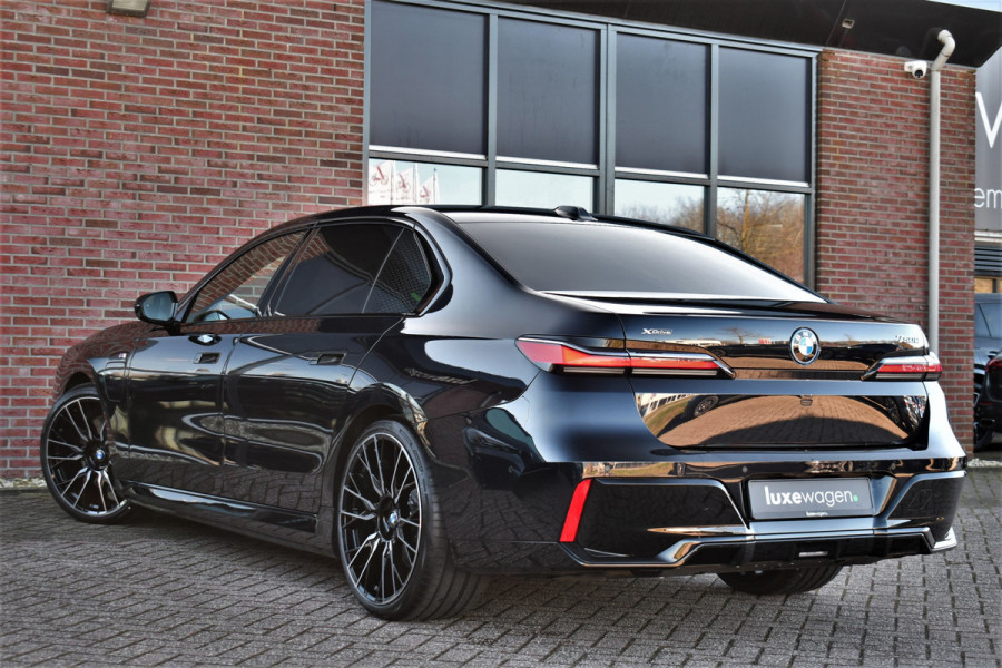 BMW 7 Serie 750e xDrive M-Sport Exe-Lounge Theatre Connoisseur Climate-Acoustic