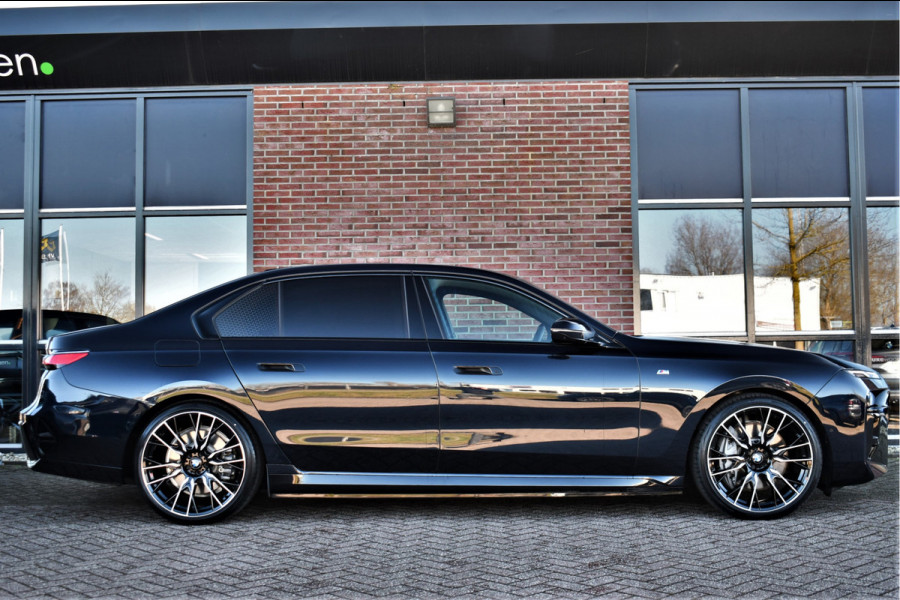 BMW 7 Serie 750e xDrive M-Sport Exe-Lounge Theatre Connoisseur Climate-Acoustic