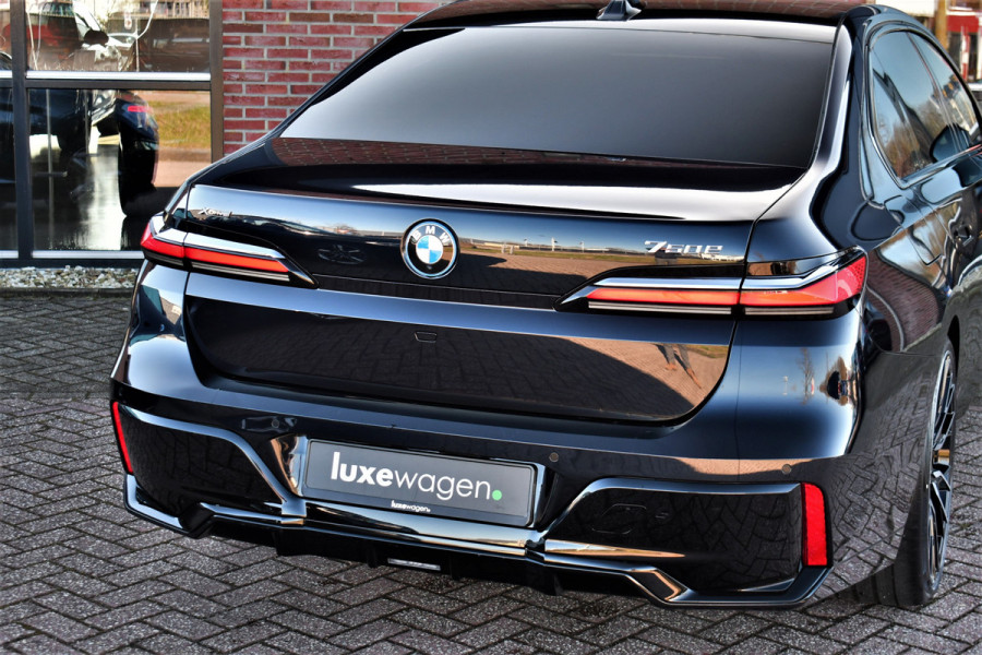 BMW 7 Serie 750e xDrive M-Sport Exe-Lounge Theatre Connoisseur Climate-Acoustic