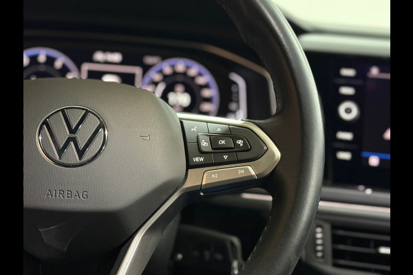 Volkswagen Taigo 1.0 TSI R-Line Business | Ascot Grijs | IQ. Drive | Virtual | Licht+Zicht | LED | Lane Assist | CarPlay | ACC |