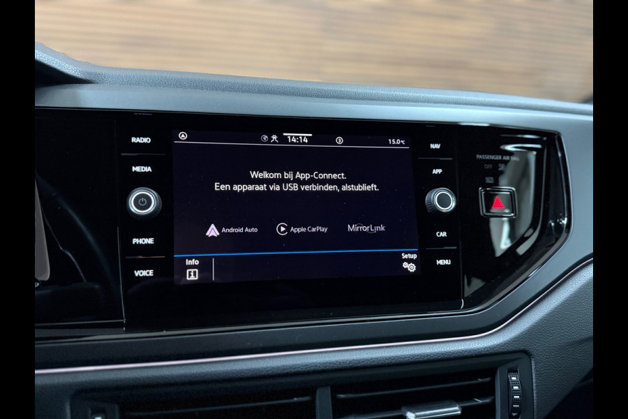 Volkswagen Taigo 1.0 TSI R-Line Business | Ascot Grijs | IQ. Drive | Virtual | Licht+Zicht | LED | Lane Assist | CarPlay | ACC |