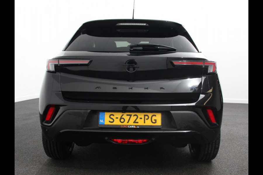 Opel Mokka-e Ultimate 50-kWh | Navigatie | Apple Carplay/Android Auto | Adaptive Cruise Control | Parkeersensoren | Camera | Stoel-en stuurwielverwarming | Virtual Cockpit | Full LED