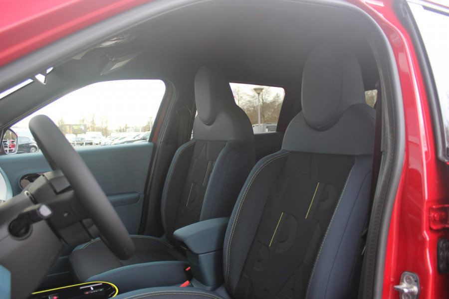 Fiat Grande Panda 1.2 110PK Hybrid ICON | 16" LICHTMETALEN VELGEN | DRAADLOZE APPLE CARPLAY/ANDROID AUTO | PARKEERSENSOREN ACHTER | LED KOPLAMPEN | DAB+ RADIO | CRUISE CONTROL | LANE ASSIST | AIRCO | VERKEERSBORDEN HERKENNING |