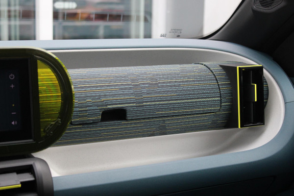 Fiat Grande Panda 1.2 110PK Hybrid ICON | 16" LICHTMETALEN VELGEN | DRAADLOZE APPLE CARPLAY/ANDROID AUTO | PARKEERSENSOREN ACHTER | LED KOPLAMPEN | DAB+ RADIO | CRUISE CONTROL | LANE ASSIST | AIRCO | VERKEERSBORDEN HERKENNING |