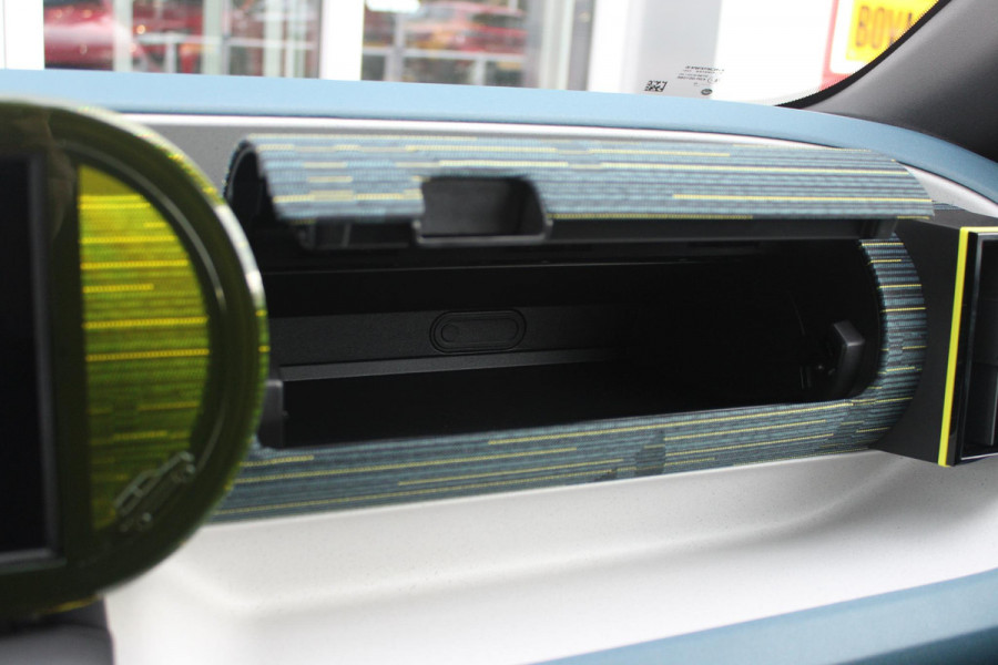 Fiat Grande Panda 1.2 110PK Hybrid ICON | 16" LICHTMETALEN VELGEN | DRAADLOZE APPLE CARPLAY/ANDROID AUTO | PARKEERSENSOREN ACHTER | LED KOPLAMPEN | DAB+ RADIO | CRUISE CONTROL | LANE ASSIST | AIRCO | VERKEERSBORDEN HERKENNING |