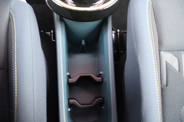 Fiat Grande Panda 1.2 110PK Hybrid ICON | 16" LICHTMETALEN VELGEN | DRAADLOZE APPLE CARPLAY/ANDROID AUTO | PARKEERSENSOREN ACHTER | LED KOPLAMPEN | DAB+ RADIO | CRUISE CONTROL | LANE ASSIST | AIRCO | VERKEERSBORDEN HERKENNING |