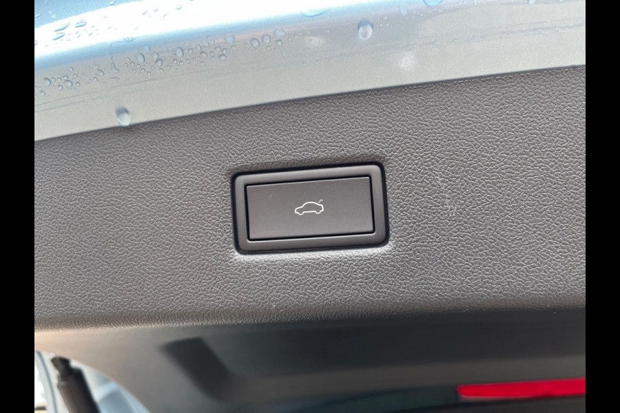 Ford Explorer Select ExtR RWD77kWh 286pk DRIVERPACK! TREKHAAK!