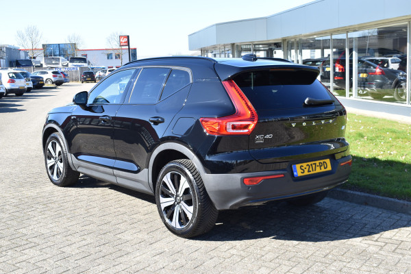 Volvo XC40 Recharge Core 70 kWh | Trekhaak | All season | Camera | Stoelverwarming | Stuurverwarming