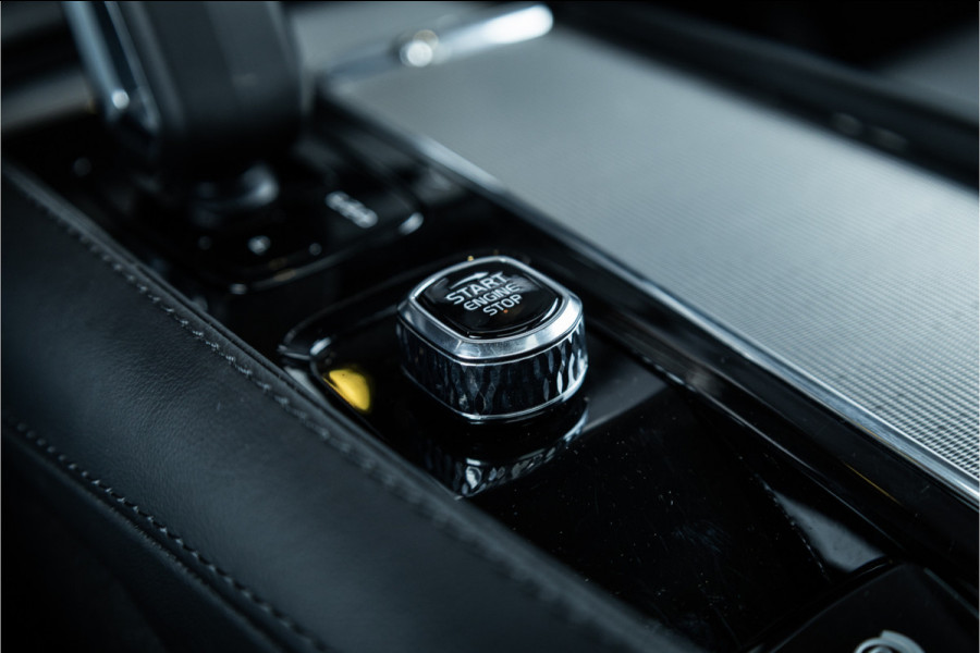 Volvo XC90 2.0 T8 Recharge AWD Plus Dark - Panorama | H&K | Memory | Elek. trekhaak | 360 Camera