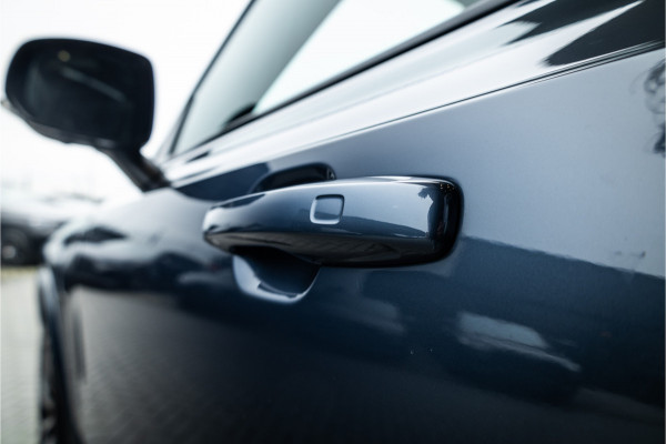 Volvo XC90 2.0 T8 Recharge AWD Plus Dark - Panorama | H&K | Memory | Elek. trekhaak | 360 Camera