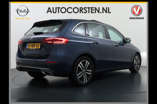 Mercedes-Benz B-Klasse 180T AUT-7 Luxury Pano-Dak Elektr+Leer+Geheugen+Verwarmd-Comfort-Stoel Navi Camera Apple Carplay Android Cruise Control Pdc Zitc Elek.Achterklep Widescreen Park-Assist Break-Assist cockpit Premium+ Smartphone-integratie Dodehoekassistent DAB Bluetooth Led Lmv Keyless Go Easy-pack 1e Eigenaar Dealeronderhouden Zeer Compleet Origineel Nederlandse Auto 1.400kg trekvermogen € 44.000,- nieuw