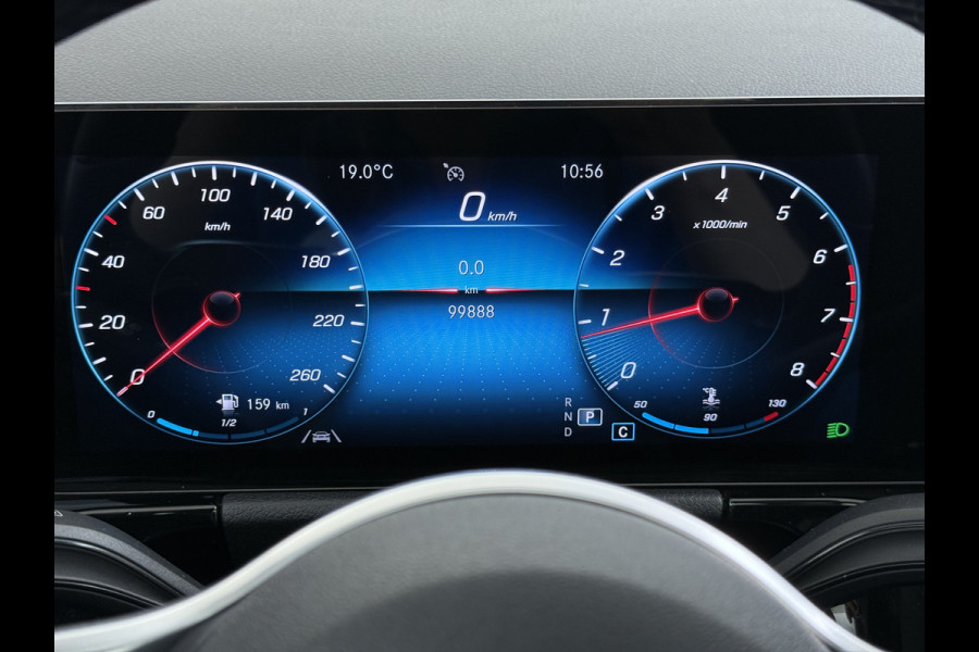 Mercedes-Benz B-Klasse 180T AUT-7 Luxury Pano-Dak Elektr+Leer+Geheugen+Verwarmd-Comfort-Stoel Navi Camera Apple Carplay Android Cruise Control Pdc Zitc Elek.Achterklep Widescreen Park-Assist Break-Assist cockpit Premium+ Smartphone-integratie Dodehoekassistent DAB Bluetooth Led Lmv Keyless Go Easy-pack 1e Eigenaar Dealeronderhouden Zeer Compleet Origineel Nederlandse Auto 1.400kg trekvermogen € 44.000,- nieuw