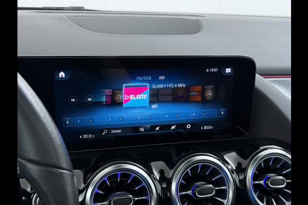 Mercedes-Benz B-Klasse 180T AUT-7 Luxury Pano-Dak Elektr+Leer+Geheugen+Verwarmd-Comfort-Stoel Navi Camera Apple Carplay Android Cruise Control Pdc Zitc Elek.Achterklep Widescreen Park-Assist Break-Assist cockpit Premium+ Smartphone-integratie Dodehoekassistent DAB Bluetooth Led Lmv Keyless Go Easy-pack 1e Eigenaar Dealeronderhouden Zeer Compleet Origineel Nederlandse Auto 1.400kg trekvermogen € 44.000,- nieuw