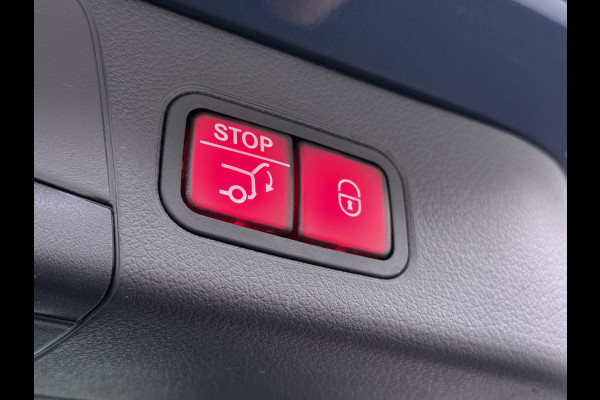 Mercedes-Benz B-Klasse 180T AUT-7 Luxury Pano-Dak Elektr+Leer+Geheugen+Verwarmd-Comfort-Stoel Navi Camera Apple Carplay Android Cruise Control Pdc Zitc Elek.Achterklep Widescreen Park-Assist Break-Assist cockpit Premium+ Smartphone-integratie Dodehoekassistent DAB Bluetooth Led Lmv Keyless Go Easy-pack 1e Eigenaar Dealeronderhouden Zeer Compleet Origineel Nederlandse Auto 1.400kg trekvermogen € 44.000,- nieuw