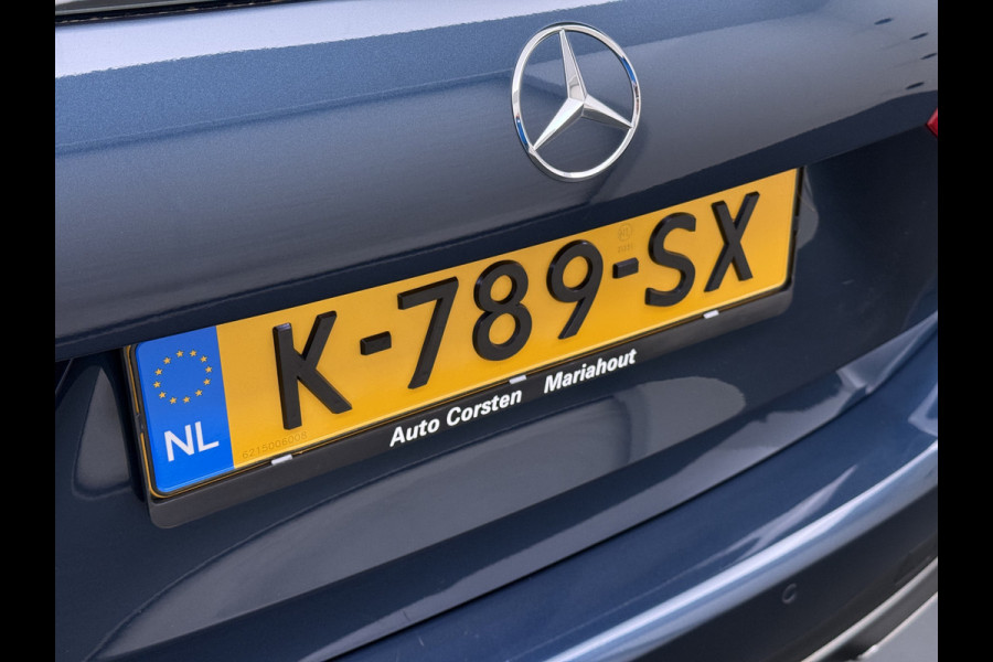 Mercedes-Benz B-Klasse 180T AUT-7 Luxury Pano-Dak Elektr+Leer+Geheugen+Verwarmd-Comfort-Stoel Navi Camera Apple Carplay Android Cruise Control Pdc Zitc Elek.Achterklep Widescreen Park-Assist Break-Assist cockpit Premium+ Smartphone-integratie Dodehoekassistent DAB Bluetooth Led Lmv Keyless Go Easy-pack 1e Eigenaar Dealeronderhouden Zeer Compleet Origineel Nederlandse Auto 1.400kg trekvermogen € 44.000,- nieuw