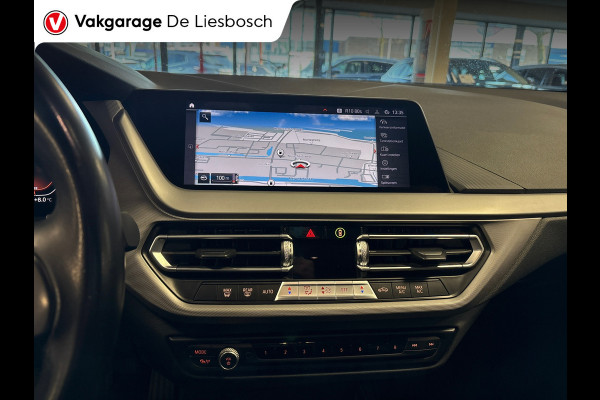 BMW 1-serie 118i Executive Edition,navi,apple carplay,media,pdc,orig ned,cruisec,