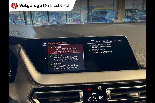 BMW 1-serie 118i Executive Edition,navi,apple carplay,media,pdc,orig ned,cruisec,