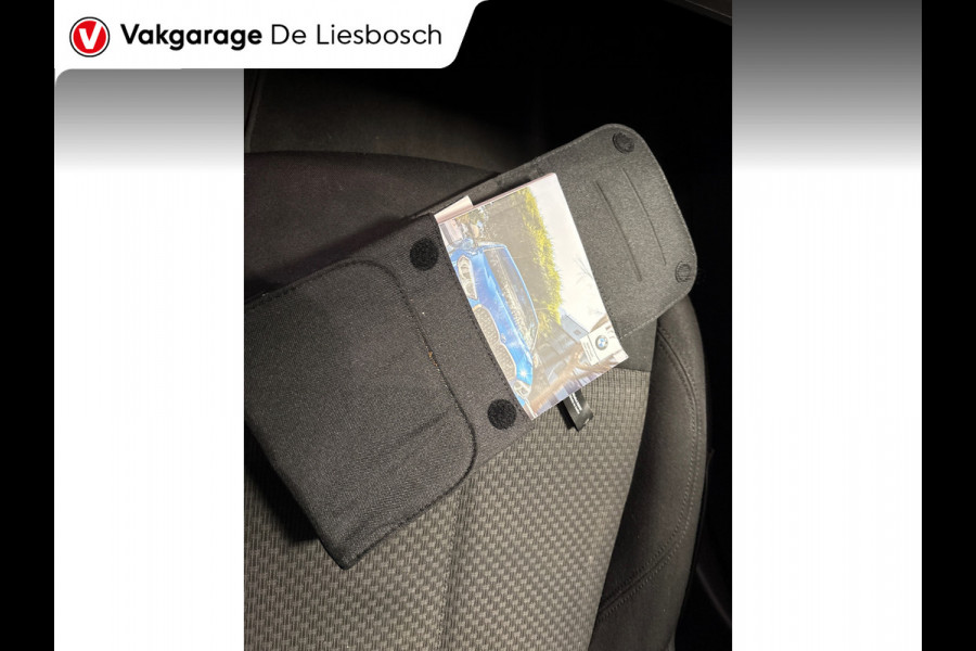 BMW 1-serie 118i Executive Edition,navi,apple carplay,media,pdc,orig ned,cruisec,