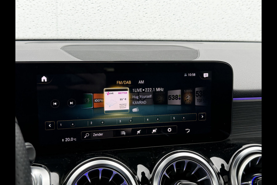 Mercedes-Benz Glb 200 Business Solution AMG | Pano | Ambient Light | 360* Camera | 19 inch