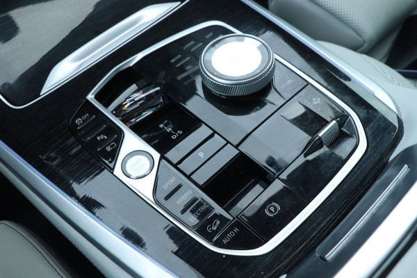 BMW X5 XDrive50e | Pano / Dealer OND / VOL!