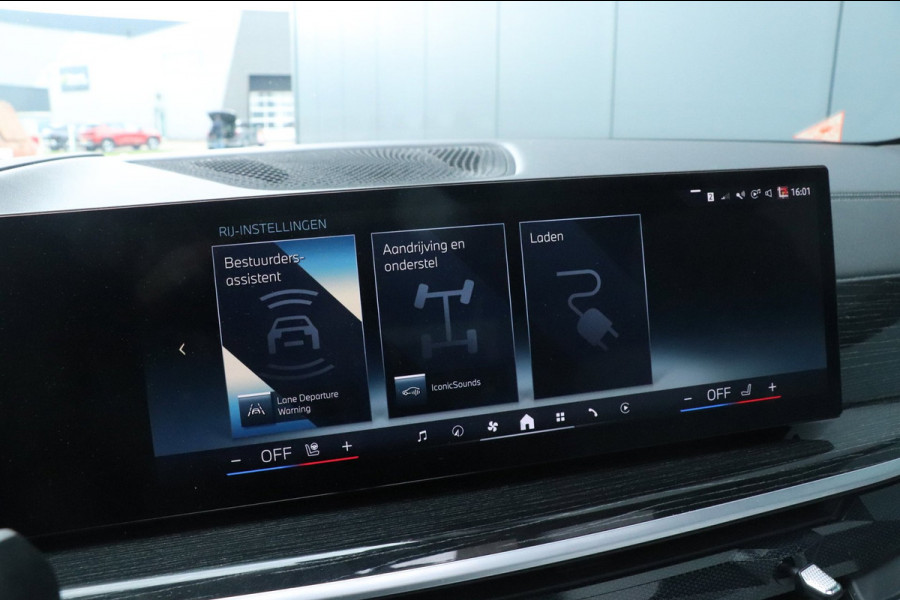 BMW X5 XDrive50e | Pano / Dealer OND / VOL!