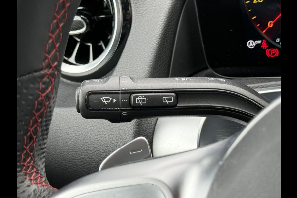 Mercedes-Benz Glb 200 Business Solution AMG | Trekhaak | MultiBeam LED | Camera | DAB+ | 19 inch