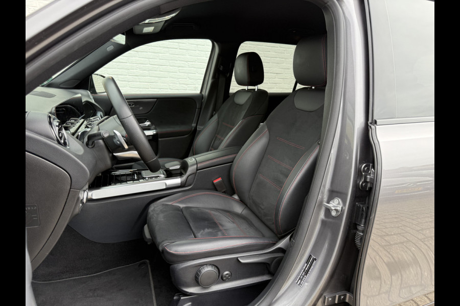 Mercedes-Benz Glb 200 Business Solution AMG | Trekhaak | MultiBeam LED | Camera | DAB+ | 19 inch