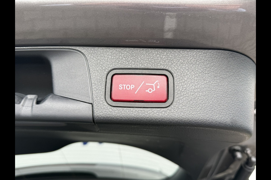 Mercedes-Benz Glb 200 Business Solution AMG | Trekhaak | MultiBeam LED | Camera | DAB+ | 19 inch