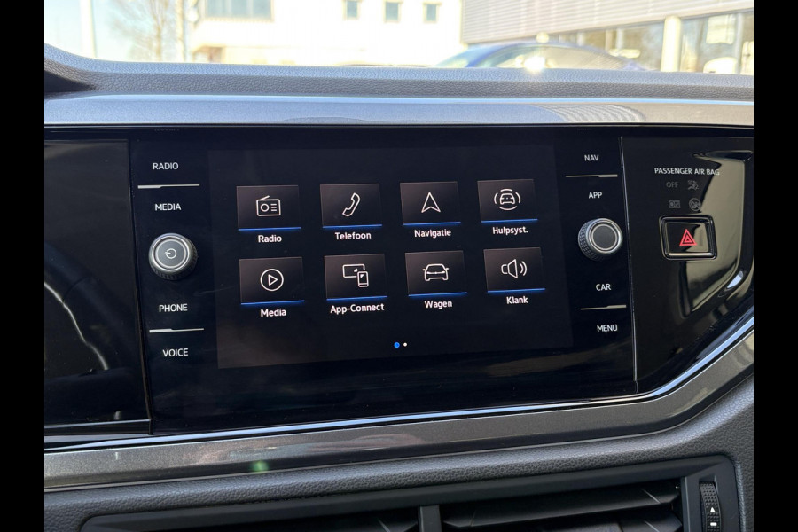 Volkswagen Polo 1.0 TSI Style | Automaat | Virtual Cockpit | Camera | Side Assist | IQ Light |