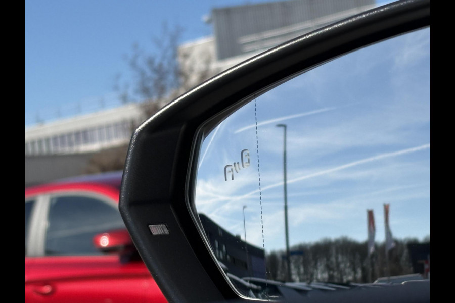 Volkswagen Polo 1.0 TSI Style | Automaat | Virtual Cockpit | Camera | Side Assist | IQ Light |