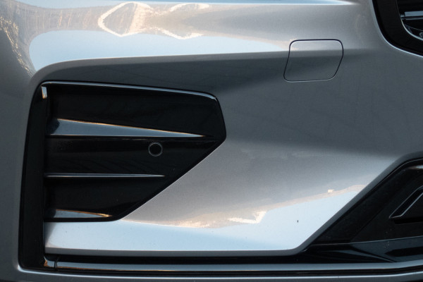 Volvo S60 2.0 T4 R-Design | ACC | STOELVERWARMING | POLESTAR ENGINEERED | ELEKTRISCH VERSTELBARE STOELEN