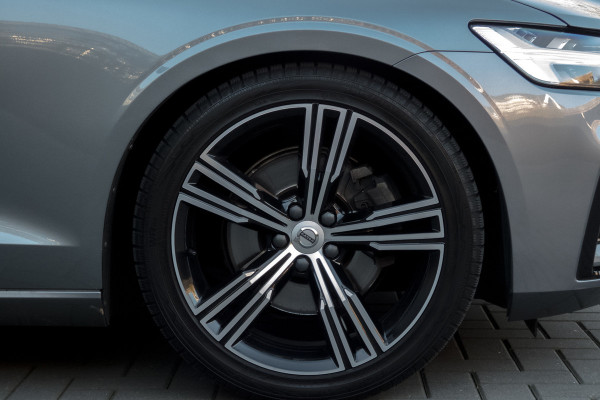 Volvo S60 2.0 T4 R-Design | ACC | STOELVERWARMING | POLESTAR ENGINEERED | ELEKTRISCH VERSTELBARE STOELEN