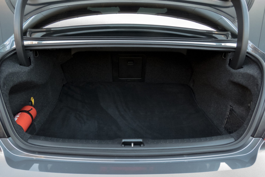 Volvo S60 2.0 T4 R-Design | ACC | STOELVERWARMING | POLESTAR ENGINEERED | ELEKTRISCH VERSTELBARE STOELEN